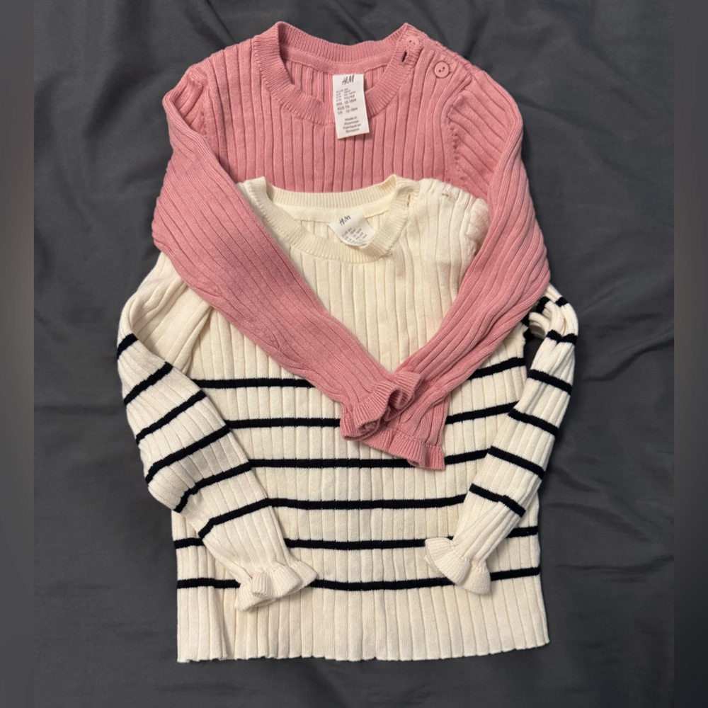 NWOT H&M Cream and Pink Sweaters
